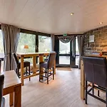 Holiday home Exclusive Group House In In The Forest
