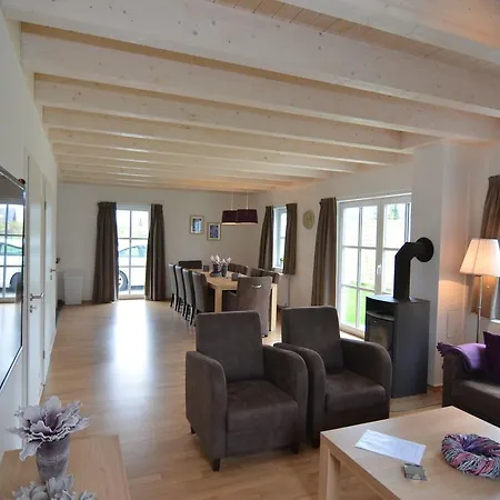 Exclusive Group House In In The Forest 빈터베르크